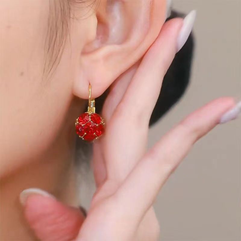 ✨️Boucles d'oreilles pendantes élégantes en forme de sphère de cristal