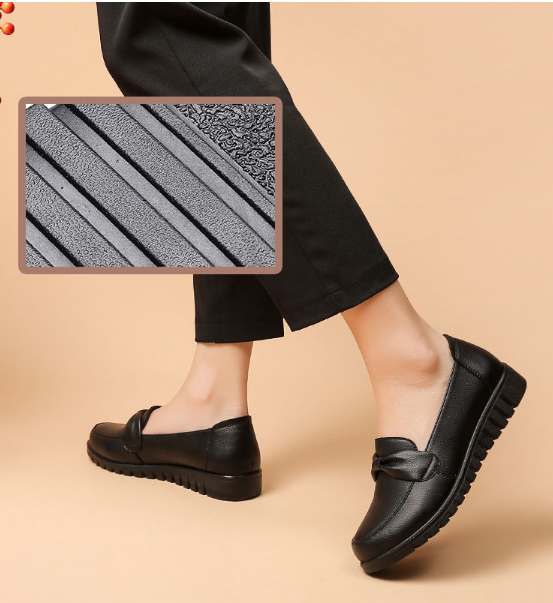 🐂Chaussures plates en cuir de vache à semelle souple pour femmes(🔥53 % de réduction)