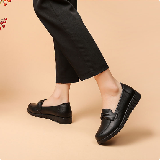 🐂Chaussures plates en cuir de vache à semelle souple pour femmes(🔥53 % de réduction)