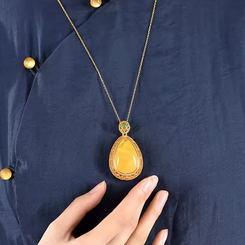 📿Nouvel arrivage💧Elegant Lucky Flower-halsband med hänge(🔥54% de réduction)