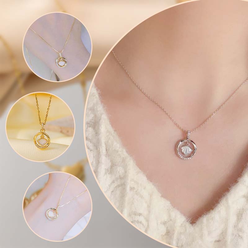 🌟 Charmant collier avec zircons en forme de cercle avec coquilles Saint-Jacques