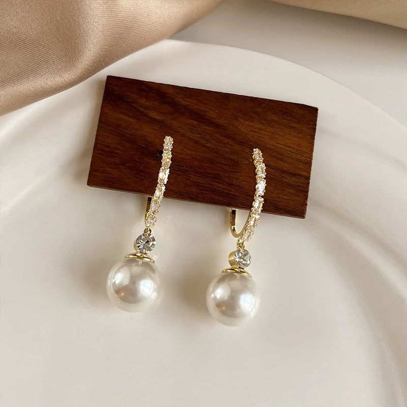 ✨️50% de réduction✨️Boucles d'oreilles pendantes élégantes et légères en fausses perles