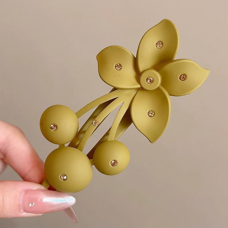 🦋Offre limitée 55% de réduction🍒Pinces à cheveux plates en strass et fleurs mates