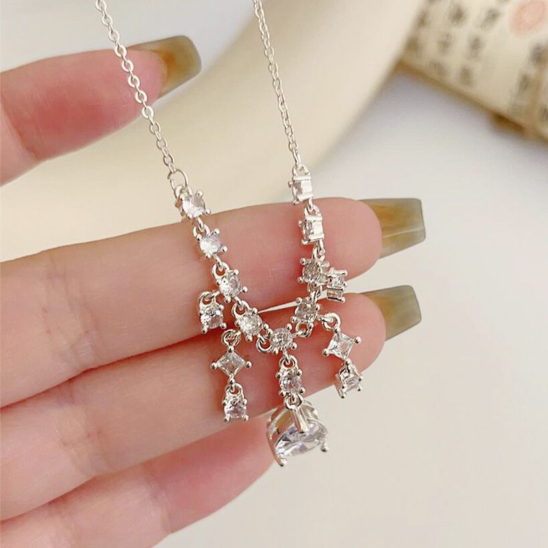 🎁Durée limitée - 50% de réduction📿Collier à pompon en zircon étincelant