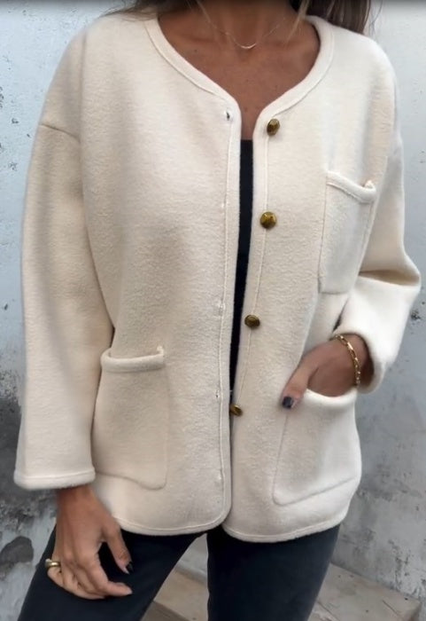 ✨Manteau court à boutons en métal de tempérament simple pour femme