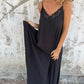 👗Elégante robe maxi décolleté V à bretelles spaghetti et dentelle pour femme