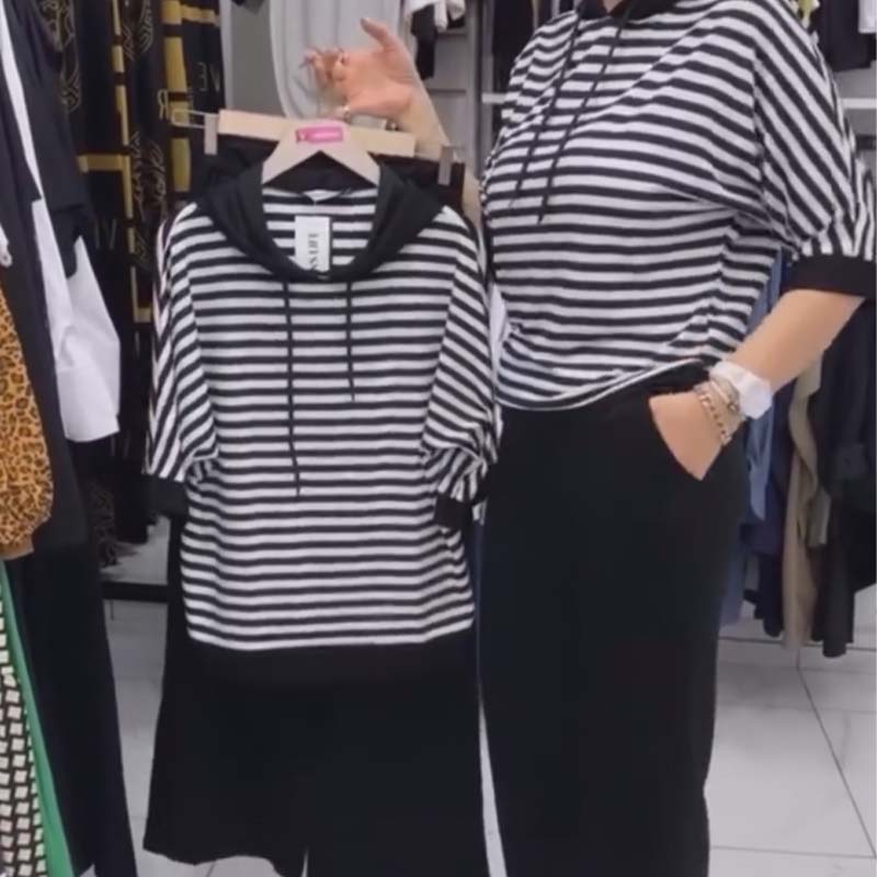 💥Soldes d'été💥Ensemble pour femme composé d'un haut rayé et d'un pantalon uni(🔥55% de réduction)