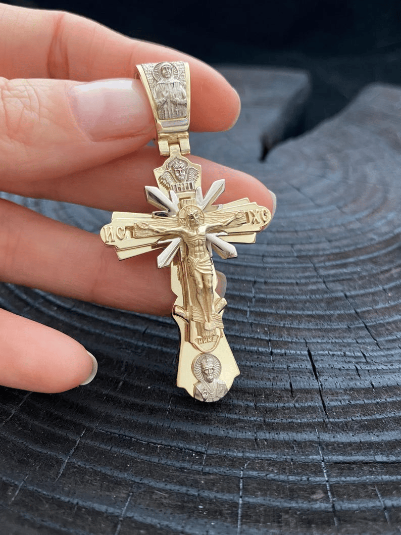 ✝️Pendentif Saint Jésus Béni - Design Élégant en Acier Inoxydable, Symbole de Foi et de Protection, Idéal pour Cadeau📿✨