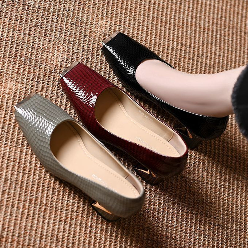 👠 Escarpins à talons carrés en imitation peau de serpent pour femmes – Bout carré, détail métallique et confort optimal toute la journée ✨