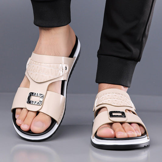 👞 50 % DE RÉDUCTION ! 💫 Sandales slip-on en similicuir pour homme – Maille respirante et semelle antidérapante – Confortables, idéales pour l'été, la plage ou les balades quotidiennes 🏖️
