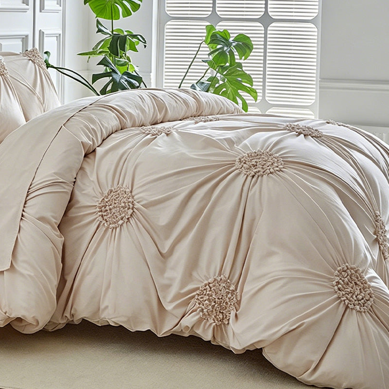 🛏️ PROMO LIMITÉE -50% ! ✨ Parure de Housse de Couette à Plis Pincés – Design Élégant, Tissu Mélangé Doux & Respirant, Teinte Kaki Apaisante, Plusieurs Tailles 🌙🌸